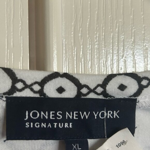 Jones New York Signature graphic  cotton knit zipper shoulder top size XL - Picture 6 of 9